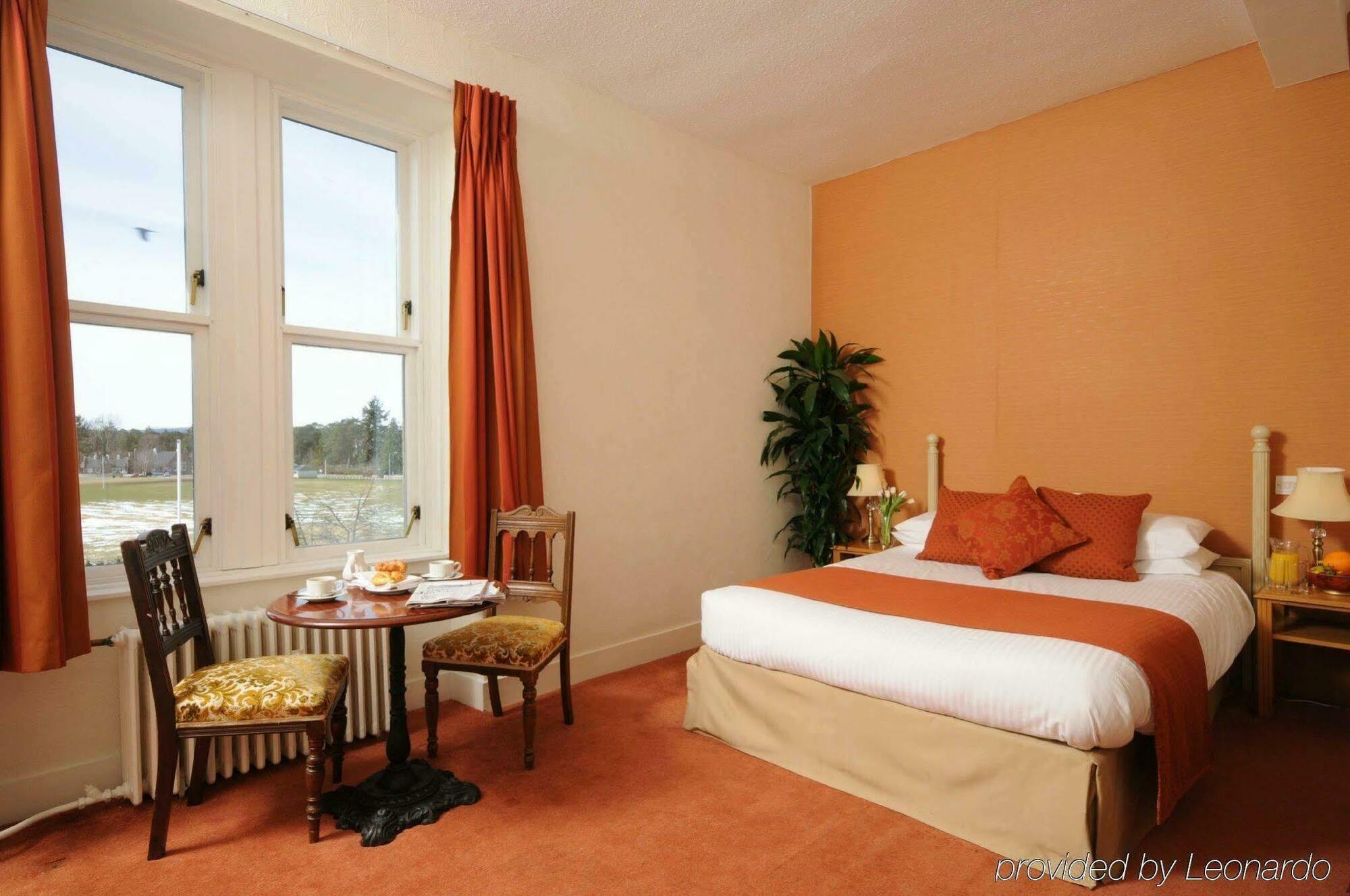 Huntly Arms Hotel Aboyne Pokoj fotografie